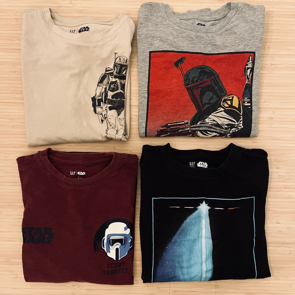 Gap Kids Star Wars T-Shirt Collection in Cream, Gray, Maroon, & Black (Size 10)